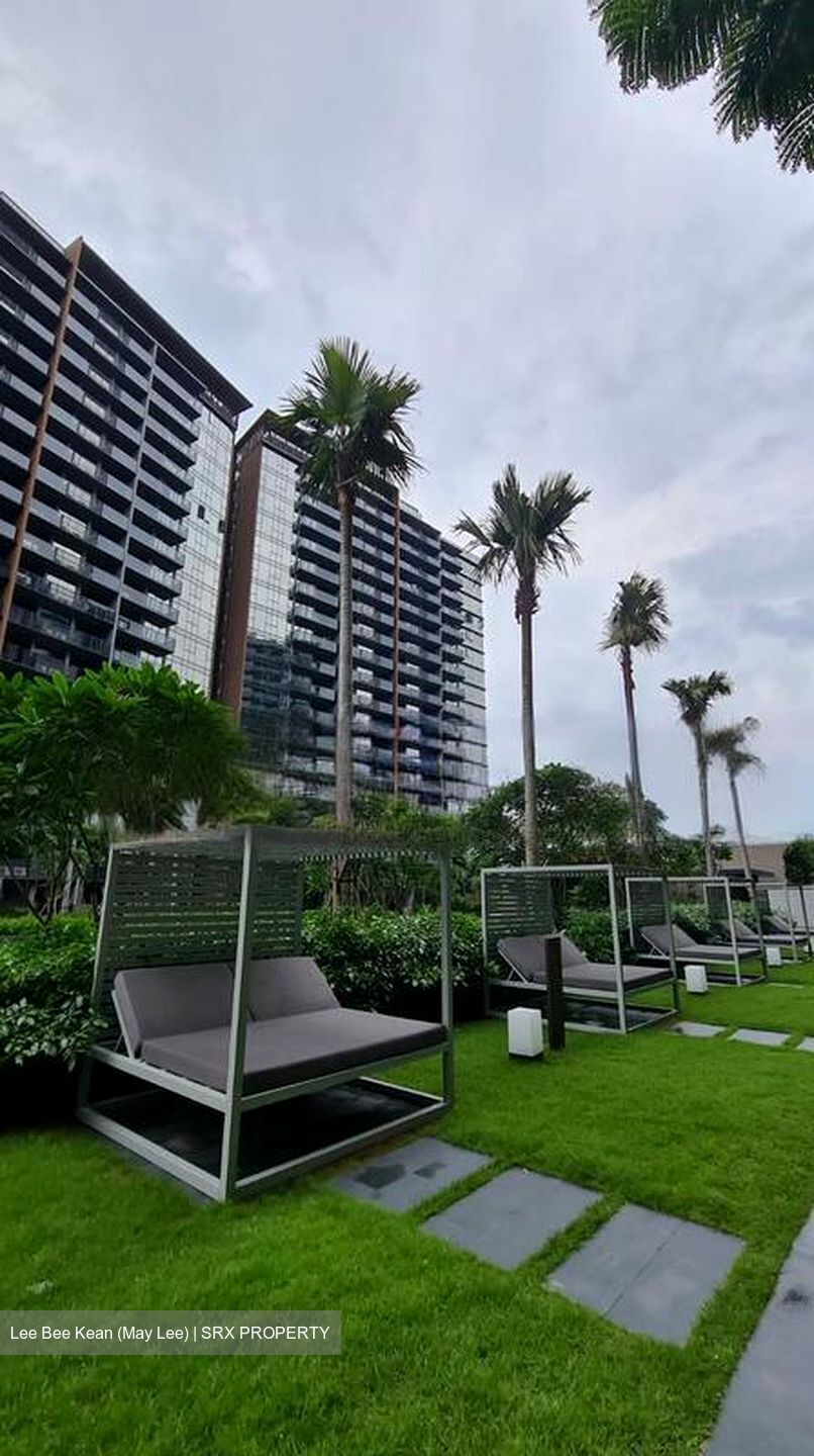 Sims Avenue (D14), Condominium #576671761
